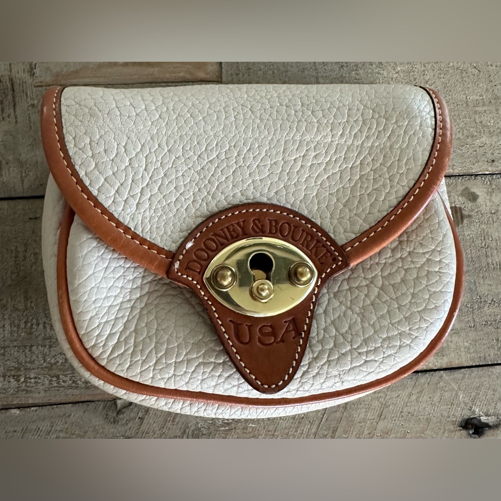 Vintage Dooney Wild West Licorice Cream Calvary Crossboday/Belt Bag